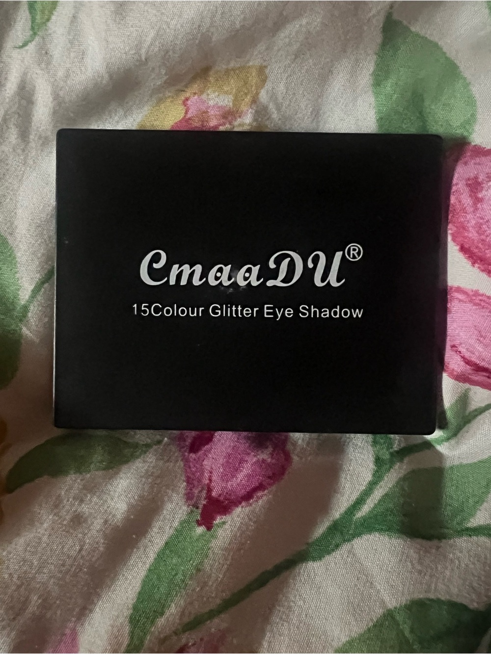 15 Pot Glitter Shadow Palette